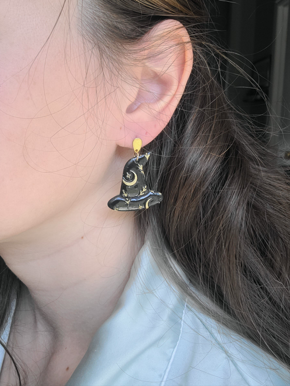 Black and gold Witch Hats