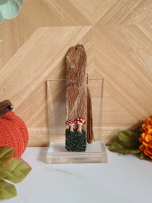 Woodsy bookmark