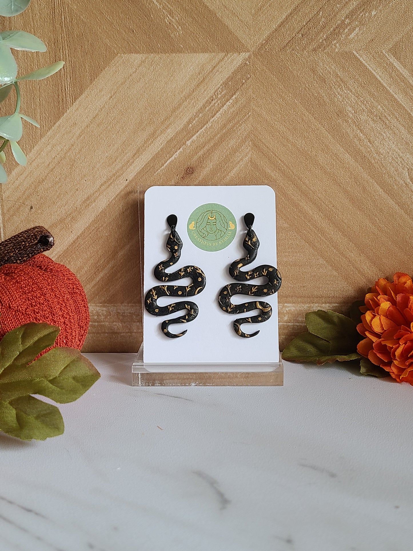 Black and bronze snakes