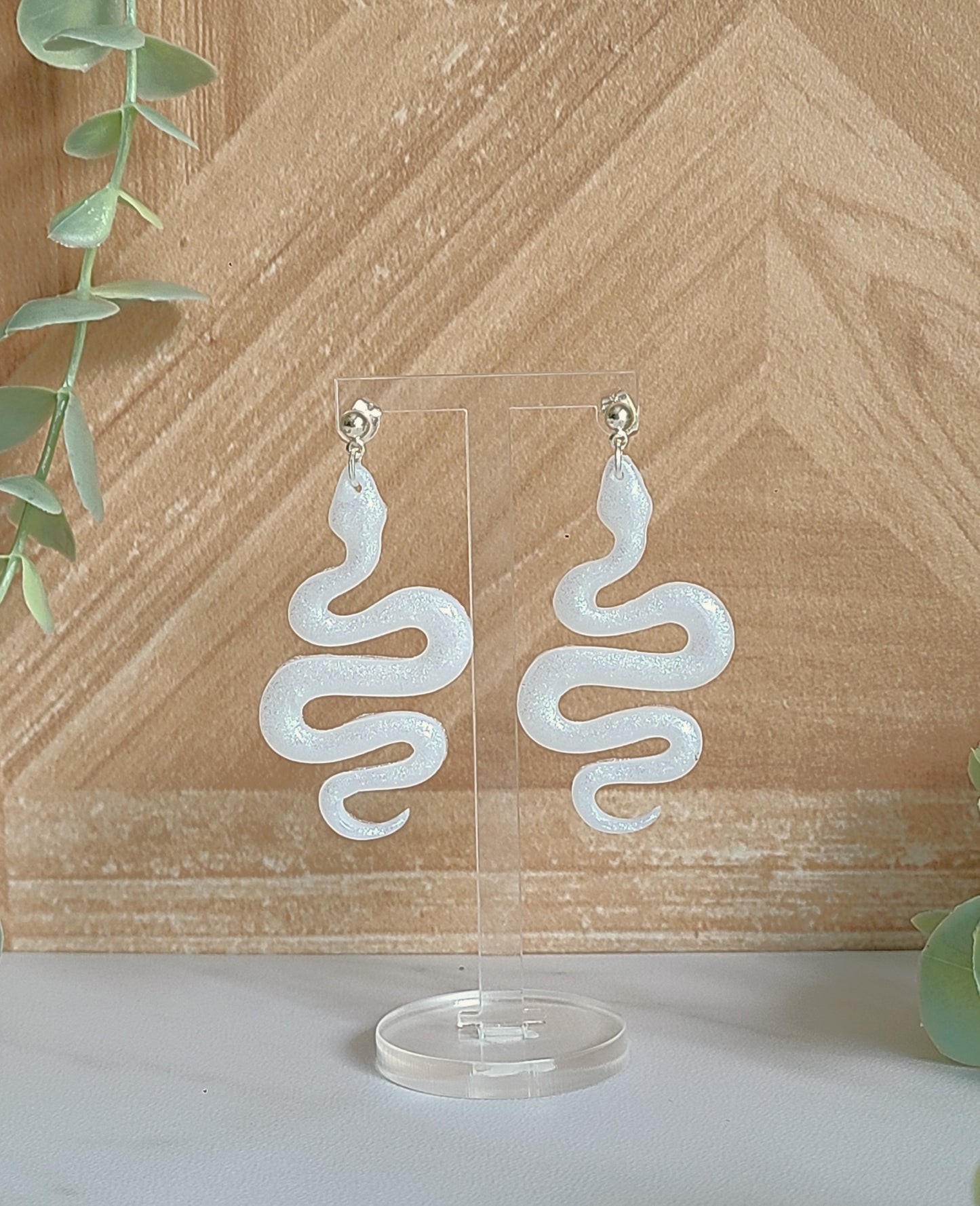 White Shimmer Snakes